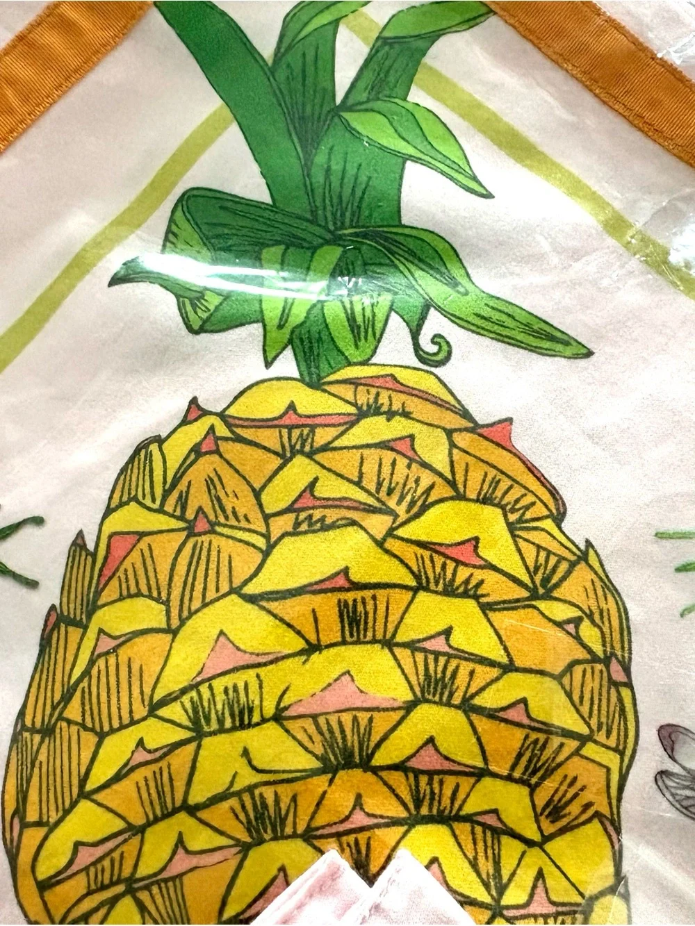 Jayes Studio  Pineapple Print linen dinner napkins Set of 8 Brand NEW!